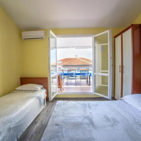 Ribarevic Apartment *
